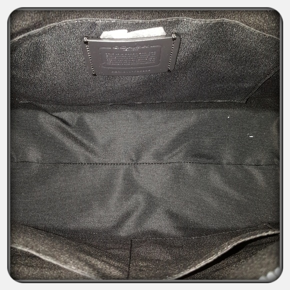 NWT Woman's Black And Grey Coach Tote - Picture 6 of 8